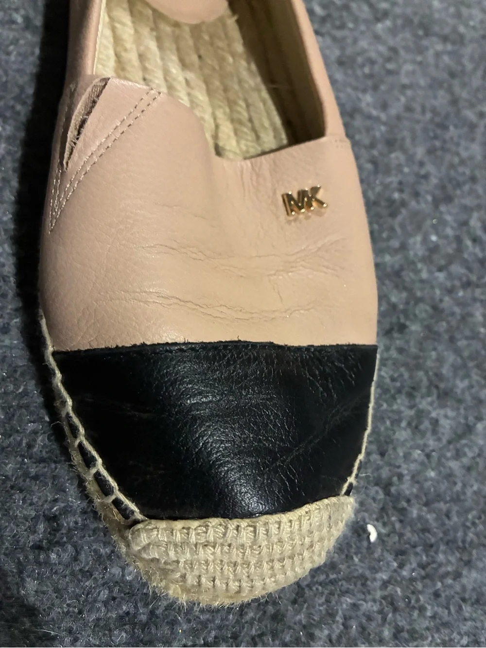 ⭐️ MICHAEL KORS Women's Pale Pink and Black Espadrille Flats